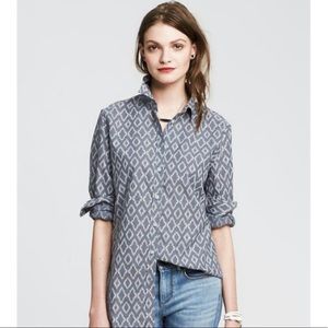 Banana Republic Soft Wash Ikat Chambray Buttondown